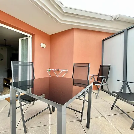 'la Melanie' Neuf, Equipe, Terrasse, Centre דירה מנטון