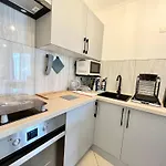 'la Melanie' Neuf, Equipe, Terrasse, Centre Апартаменты
