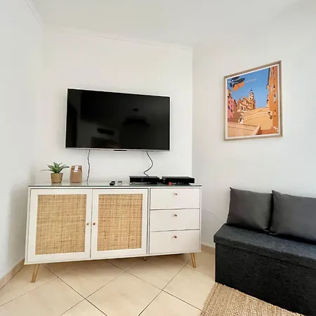 Apartamento 'la Melanie' Neuf, Equipe, Terrasse, Centre *
